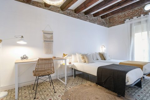 Apartment à vendre à Barcelona, Espagne, 2 chambres, No. 140833 - photo 26