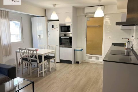 Apartment à louer à Valencia, Espagne, 1 chambre, 63 m2 No. 149475 - photo 2