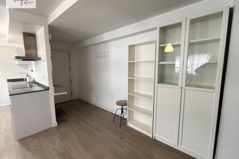 Apartment à louer à Valencia, Espagne, 1 chambre, 63 m2 No. 149475 - photo 10