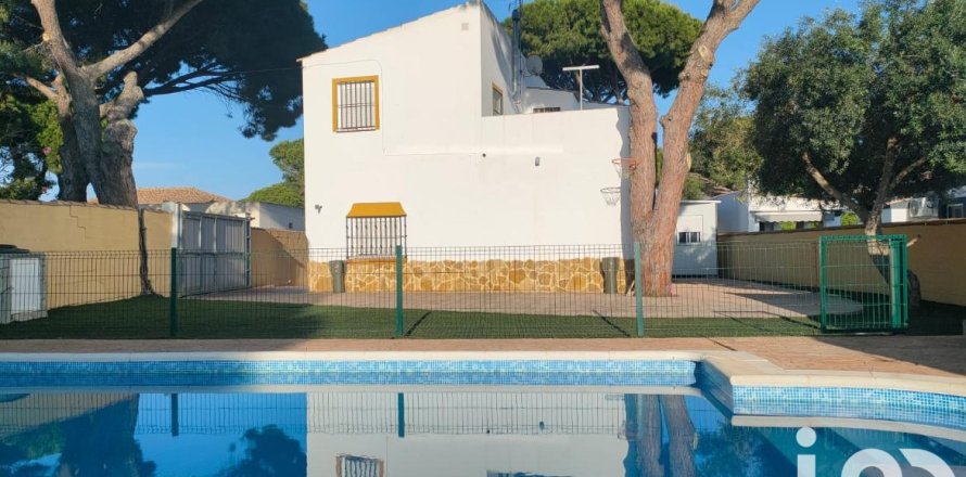 Hus i Chiclana de la Frontera, Cadiz, Spanien 7 sovrum, 214 kvm. Nr. 153081