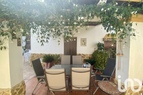 Hus till salu i Chiclana de la Frontera, Cadiz, Spanien 7 sovrum, 214 kvm. Nr. 153081 - foto 13