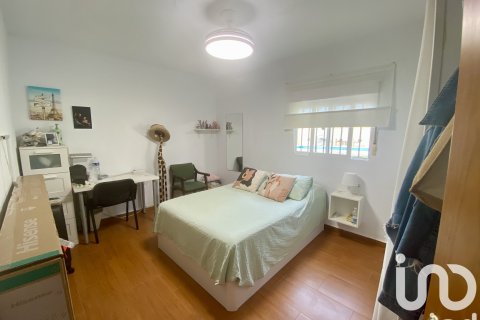 Hus till salu i Chiclana de la Frontera, Cadiz, Spanien 7 sovrum, 214 kvm. Nr. 153081 - foto 20