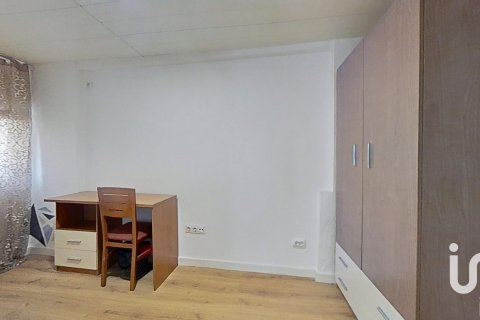 Dom w Valls, Tarragona, Hiszpania 6 sypialni, 188 mkw. nr 153087 – zdjęcie 25