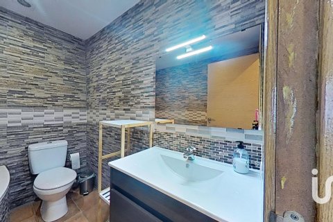 Dom w Valls, Tarragona, Hiszpania 6 sypialni, 188 mkw. nr 153087 – zdjęcie 17