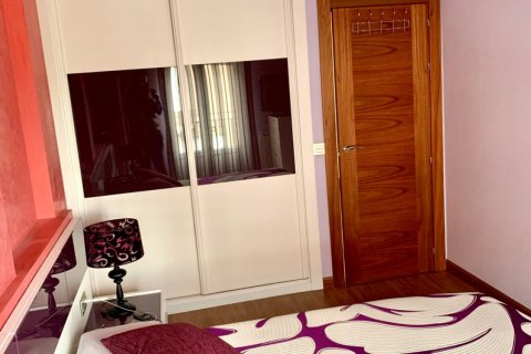 Radhus till salu i San Andres del Rabanedo, Leon, Spanien 4 sovrum, 194 kvm. Nr. 153086 - foto 13