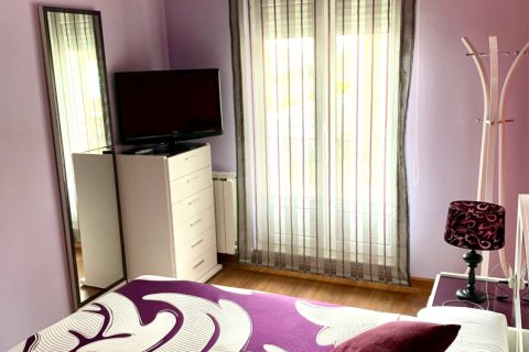 Radhus till salu i San Andres del Rabanedo, Leon, Spanien 4 sovrum, 194 kvm. Nr. 153086 - foto 16