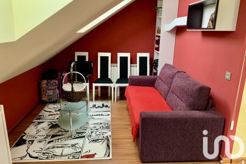 Radhus till salu i San Andres del Rabanedo, Leon, Spanien 4 sovrum, 194 kvm. Nr. 153086 - foto 8