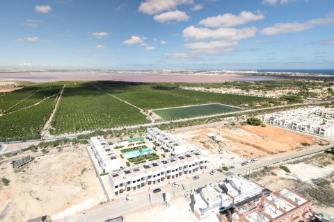 Lägenhet till salu i Los Balcones, Alicante, Spanien 2 sovrum, 146 kvm. Nr. 195511 - foto 11