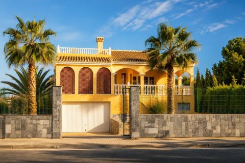 Villa à vendre à La Manga del Mar Menor, Murcia, Espagne, 3 chambres, 440 m2 No. 195507 - photo 3
