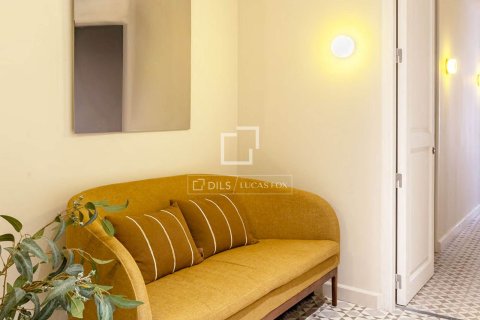 Apartment for sale in Barcelona, Spain 2 bedrooms, 108 sq.m. No. 150747 - photo 21