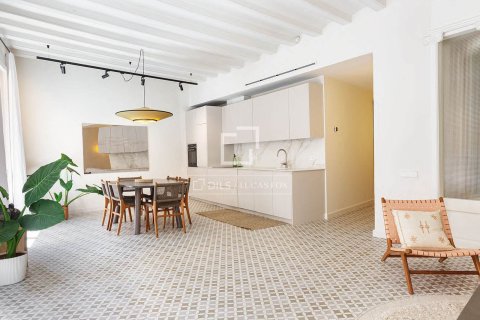 Apartment for sale in Barcelona, Spain 2 bedrooms, 108 sq.m. No. 150747 - photo 10