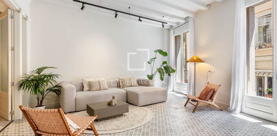 Apartment in Barcelona, Spain 2 bedrooms, 108 sq.m. No. 150747