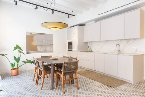 Apartment for sale in Barcelona, Spain 2 bedrooms, 108 sq.m. No. 150747 - photo 7