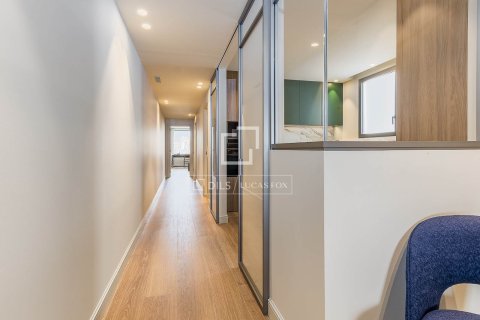 Penthouse w Barcelona, Hiszpania 2 sypialnie, 112 mkw. nr 150746 – zdjęcie 26