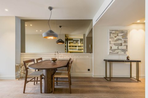 Penthouse w Barcelona, Hiszpania 2 sypialnie, 112 mkw. nr 150746 – zdjęcie 13