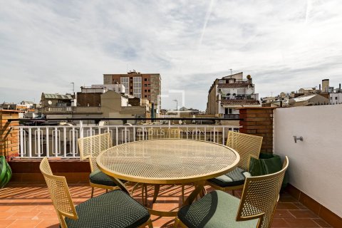 Penthouse w Barcelona, Hiszpania 2 sypialnie, 112 mkw. nr 150746 – zdjęcie 15