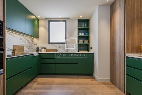 Penthouse w Barcelona, Hiszpania 2 sypialnie, 112 mkw. nr 150746 – zdjęcie 4