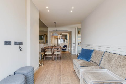 Penthouse w Barcelona, Hiszpania 2 sypialnie, 112 mkw. nr 150746 – zdjęcie 12