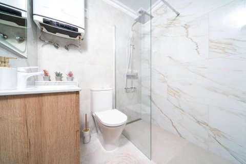 Apartment for sale in La Veleta, Alicante, Spain 2 bedrooms, No. 190344 - photo 15