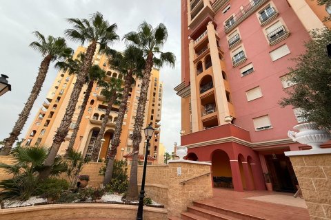 Wohnung in Torrevieja, Alicante, Spanien 3 Schlafzimmer, 110 m2 Nr. 190346