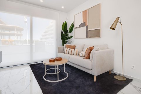 Huoneisto myytävänä San Miguel de Salinas, Alicante, Espanja, 2 makuuhuonetta, 70 m2 No. 141838 - kuva 30