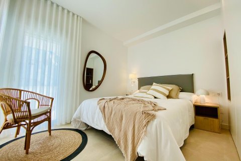 Bungalowi myytävänä Pilar de la Horadada, Alicante, Espanja, 2 makuuhuonetta, 77 m2 No. 141837 - kuva 11