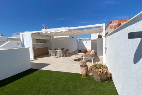 Bungalowi myytävänä Pilar de la Horadada, Alicante, Espanja, 2 makuuhuonetta, 77 m2 No. 141837 - kuva 2