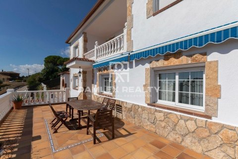 Dom w Lloret de Mar, Girona, Hiszpania 5 sypialni, 335 mkw. nr 177189