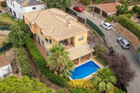 Willa w Santa Cristina d'Aro, Girona, Hiszpania 5 sypialni, 261 mkw. nr 177190