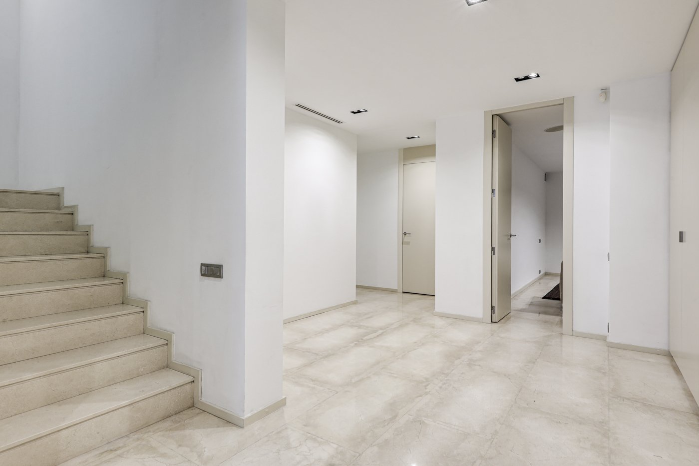 Villa i Pedralbes, Barcelona, Spanien 7 sovrum, 900 kvm. Nr. 133511