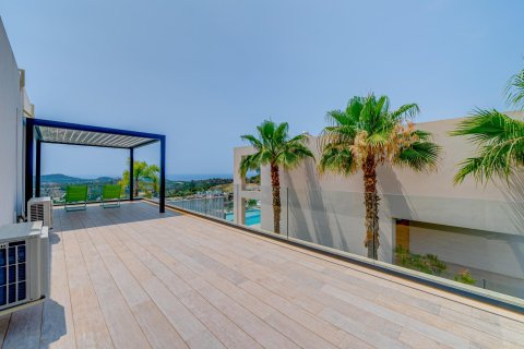 Villa for sale in Finestrat, Alicante, Spain 5 bedrooms, 242 sq.m. No. 165241 - photo 9
