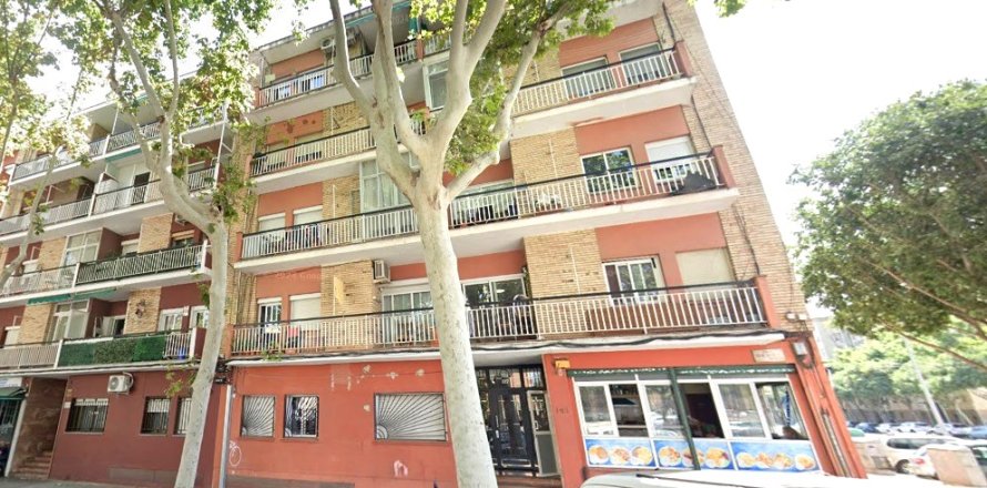 Apartamento en Badalona, Barcelona, España 2 dormitorios, 68 m2 No. 191512