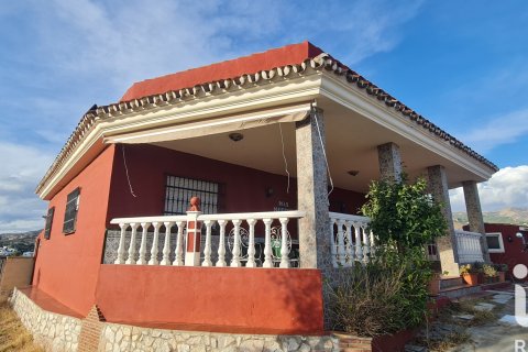 Продажа дома в Фуэнхирола, Малага, Испания 3 спальни, 110м2 №152830 - фото 18