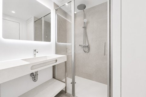 Huoneisto myytävänä Santa Ponsa, Mallorca, Espanja, 3 makuuhuonetta, 100 m2 No. 180975 - kuva 19