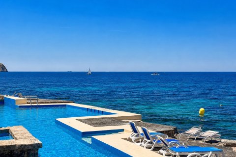 Huoneisto myytävänä Santa Ponsa, Mallorca, Espanja, 3 makuuhuonetta, 100 m2 No. 180975 - kuva 25