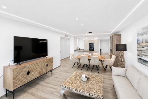 Huoneisto myytävänä Santa Ponsa, Mallorca, Espanja, 3 makuuhuonetta, 100 m2 No. 180975 - kuva 9