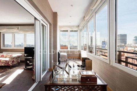 Duplex à vendre à Madrid, Espagne, 4 chambres, 378 m2 No. 159536 - photo 9