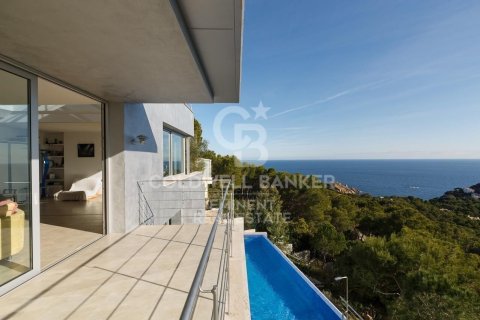 Villa i Palafrugell, Girona, Spanien 4 sovrum, 440 kvm. Nr. 159535