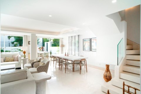 Dom w Marbella, Malaga, Hiszpania 4 sypialnie, 220 mkw. nr 159533 – zdjęcie 6