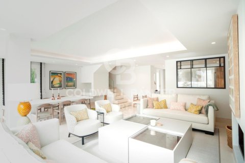 Dom w Marbella, Malaga, Hiszpania 4 sypialnie, 220 mkw. nr 159533 – zdjęcie 1