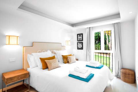 Dom w Marbella, Malaga, Hiszpania 4 sypialnie, 220 mkw. nr 159533 – zdjęcie 13