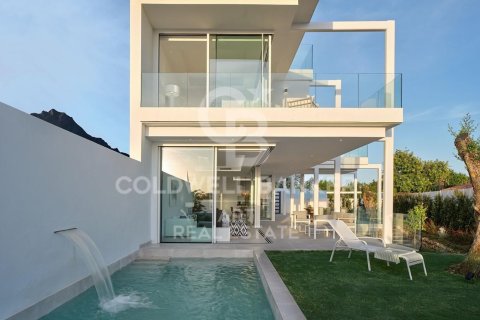 Hus i Marbella, Malaga, Spanien 5 sovrum, 348 kvm. Nr. 159534