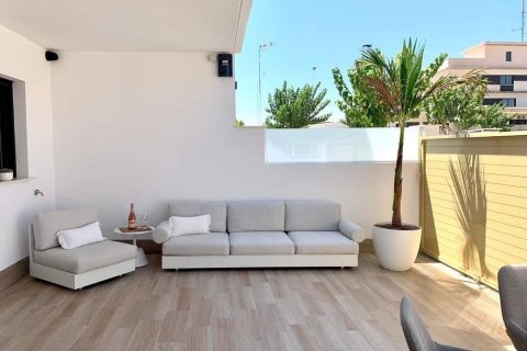 Apartment for sale Pilar de la Horadada, Alicante, Spain 2 bedrooms, 71 sq.m. No. 114048 - photo 16