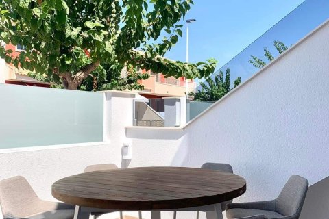 Apartment for sale Pilar de la Horadada, Alicante, Spain 2 bedrooms, 71 sq.m. No. 114048 - photo 17