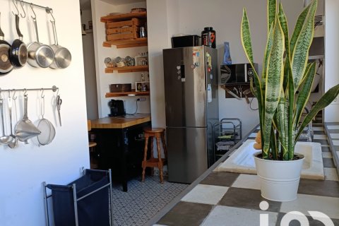 Apartment for sale in Barcelona, Spain 4 bedrooms, 121 sq.m. No. 152954 - photo 4