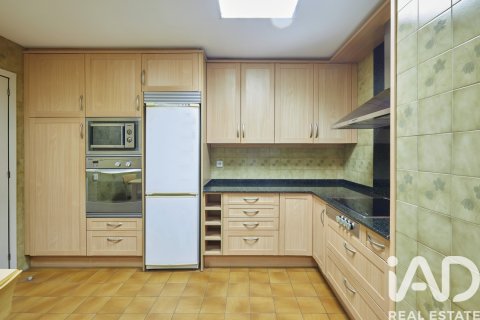 Lägenhet till salu i Barcelona, Spanien 4 sovrum, 147 kvm. Nr. 152950 - foto 21