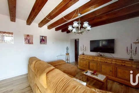 Dom w El Vendrell, Tarragona, Hiszpania 4 sypialnie, 277 mkw. nr 152948 – zdjęcie 7