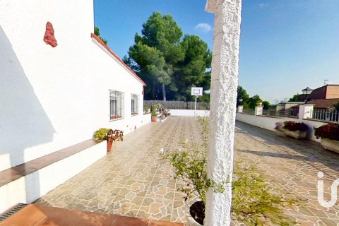 Dom w El Vendrell, Tarragona, Hiszpania 4 sypialnie, 277 mkw. nr 152948 – zdjęcie 4