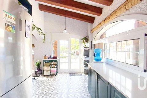 Dom w El Vendrell, Tarragona, Hiszpania 4 sypialnie, 277 mkw. nr 152948 – zdjęcie 27