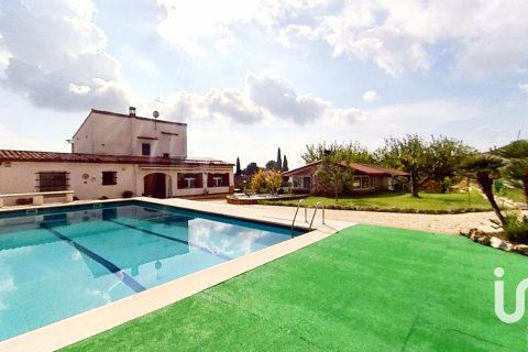 Casa a El Vendrell, Tarragona, Spagna 4 camere da letto, 277 mq. N° 152948